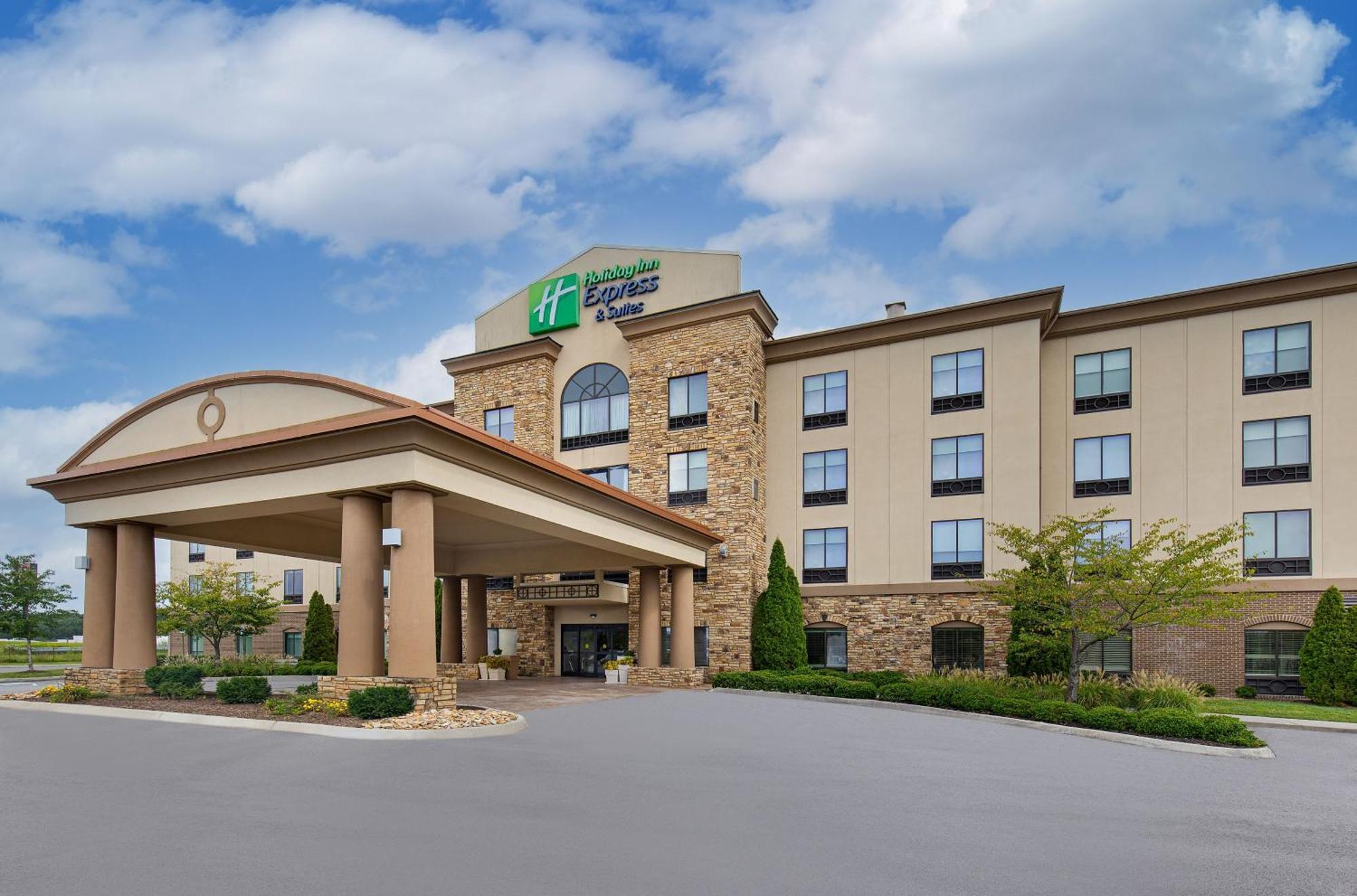Holiday Inn Express & Suites - Cleveland Northwest By Ihg Zewnętrze zdjęcie